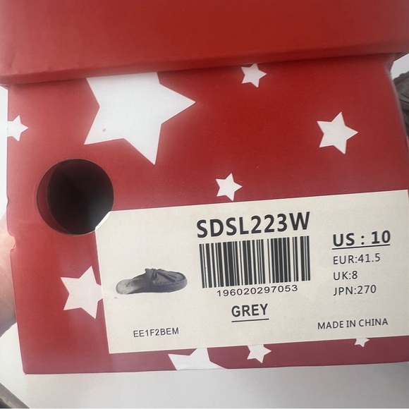 Dream Paris House Shoes! NWT and box! Size 10 Grey - Picture 4 of 4